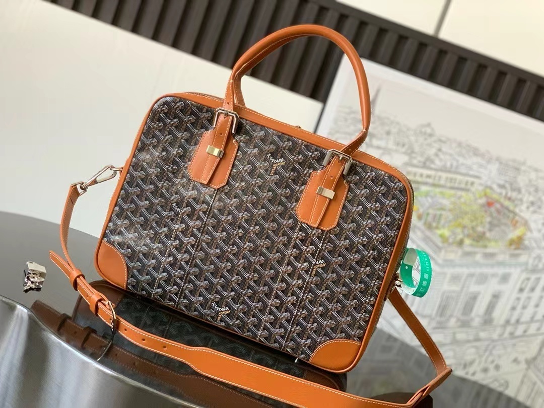 Goyard ゴヤール バッグ