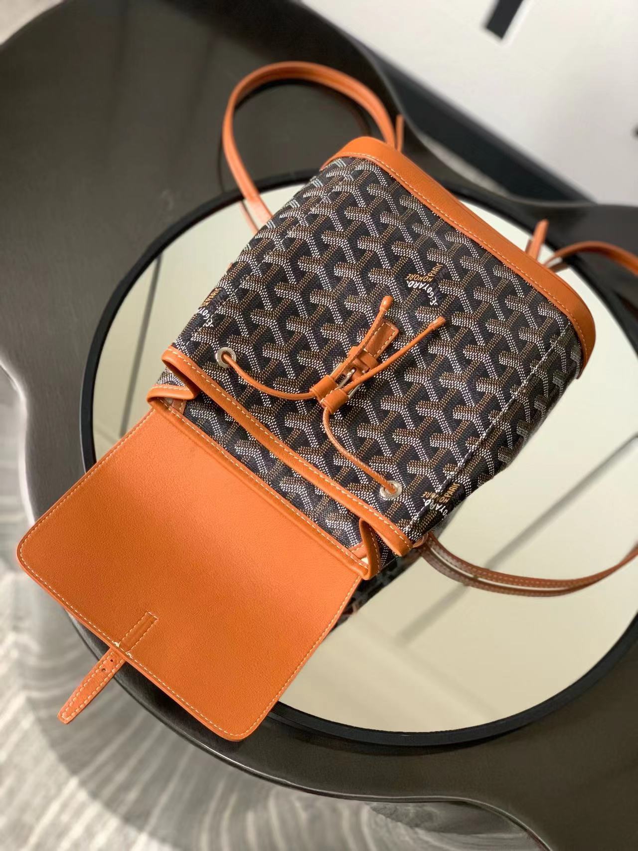 Goyard ゴヤール バッグ