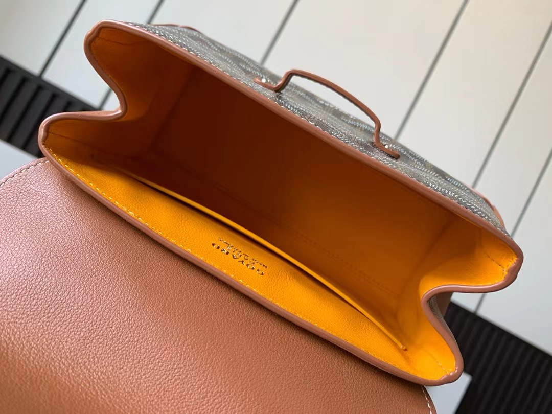 Goyard ゴヤール バッグ