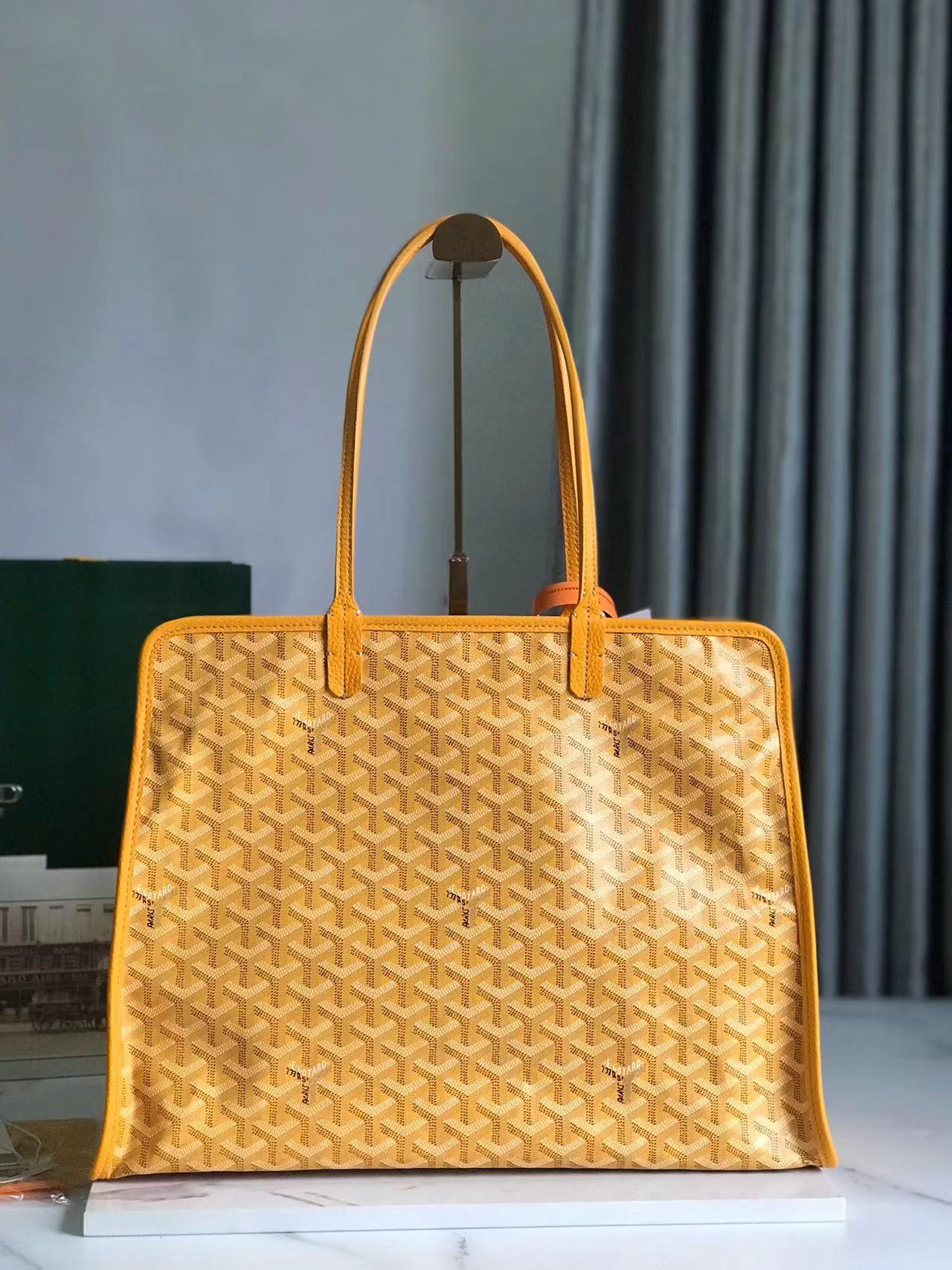 Goyard ゴヤール バッグ