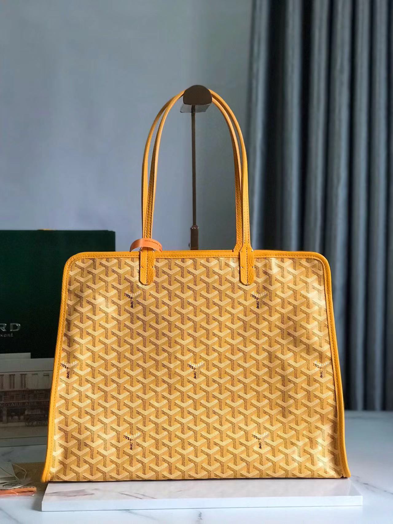Goyard ゴヤール バッグ
