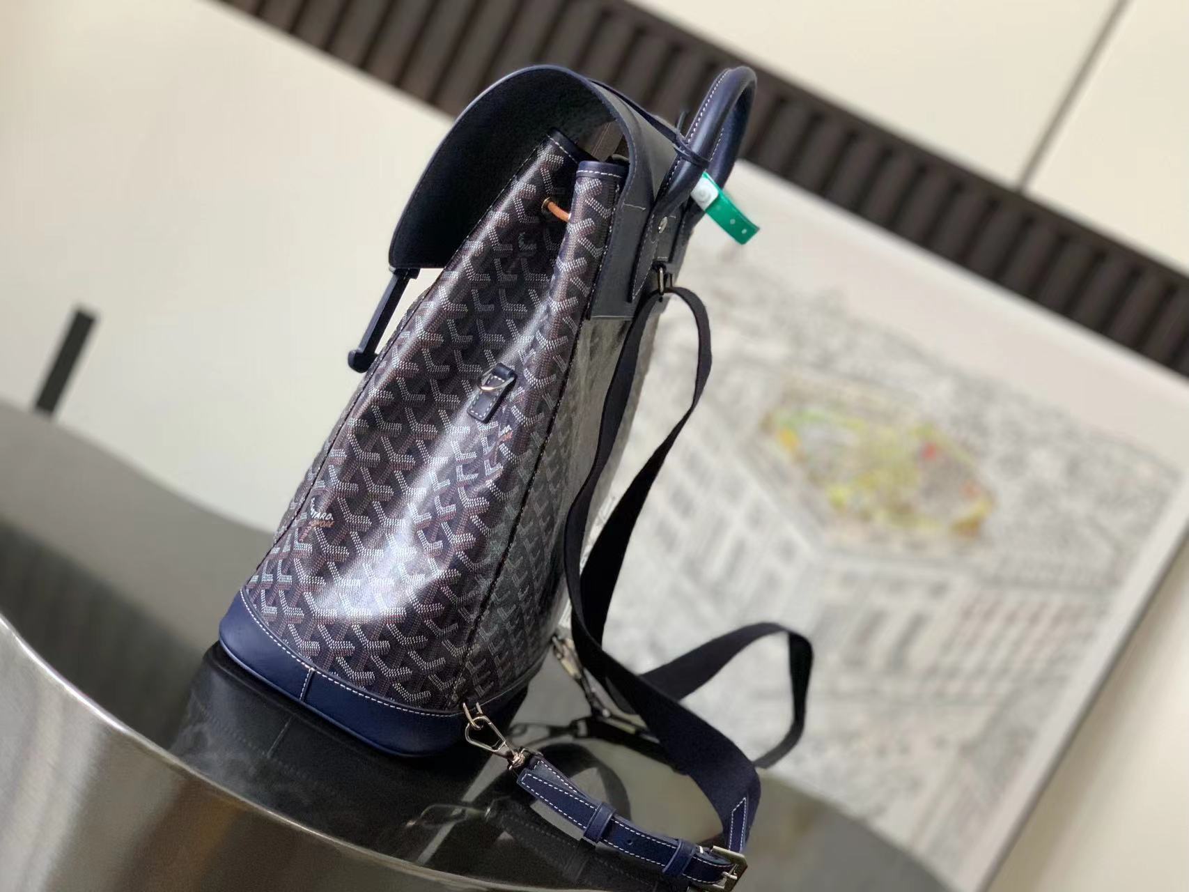 Goyard ゴヤール バッグ