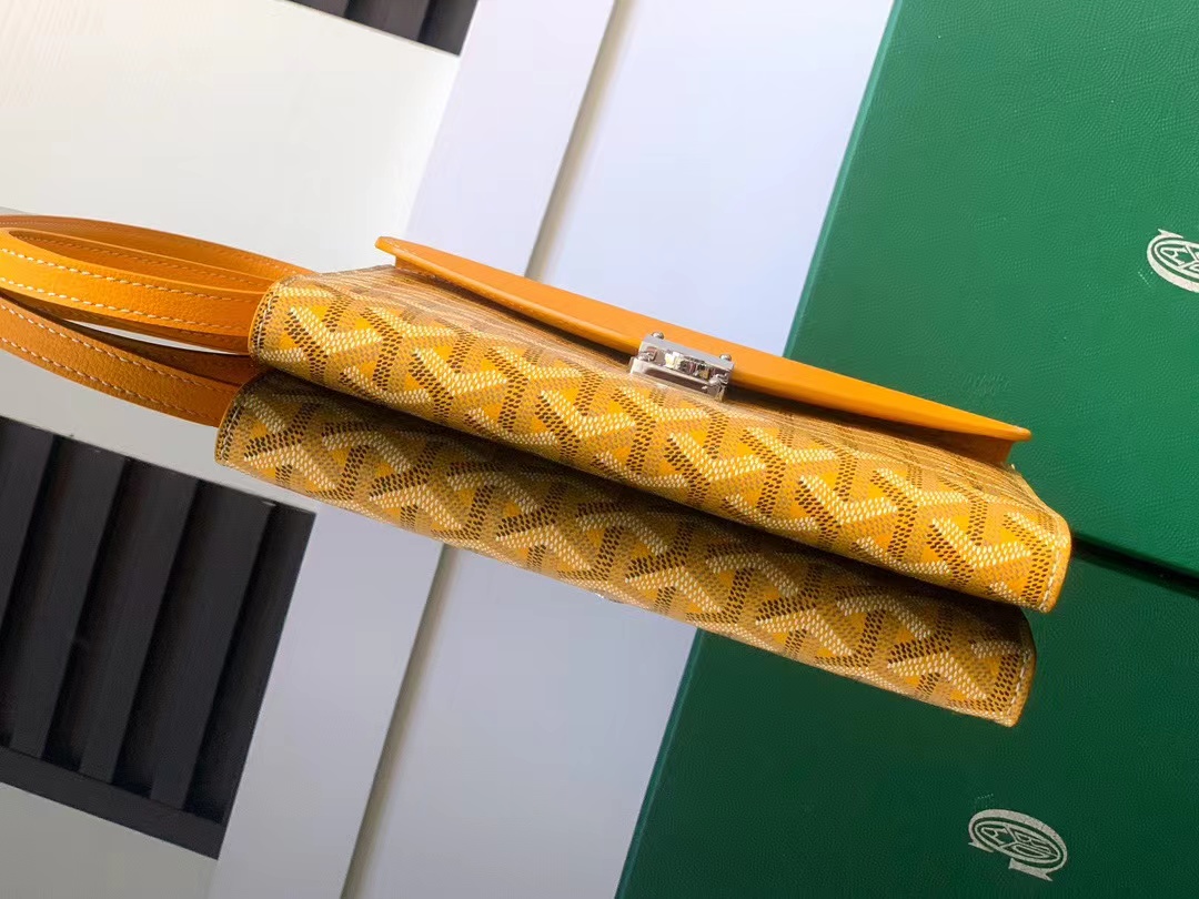 Goyard ゴヤール バッグ