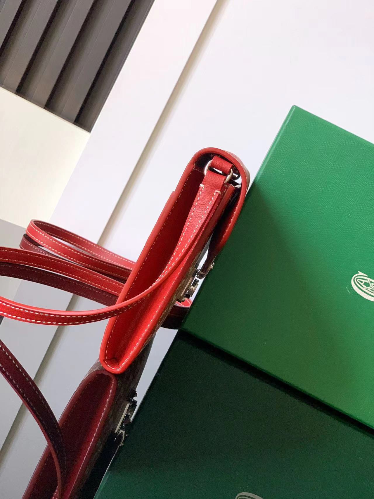 Goyard ゴヤール バッグ