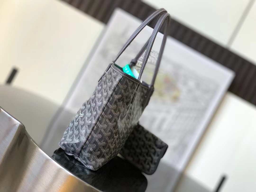 Goyard ゴヤール バッグ