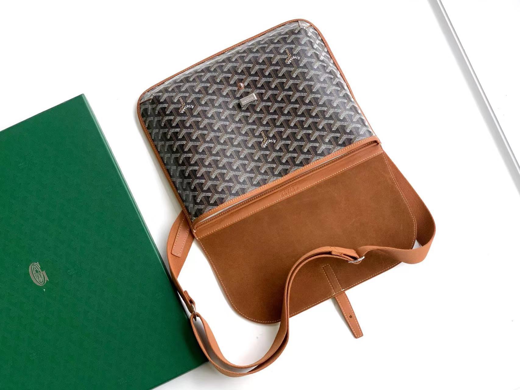 Goyard ゴヤール バッグ