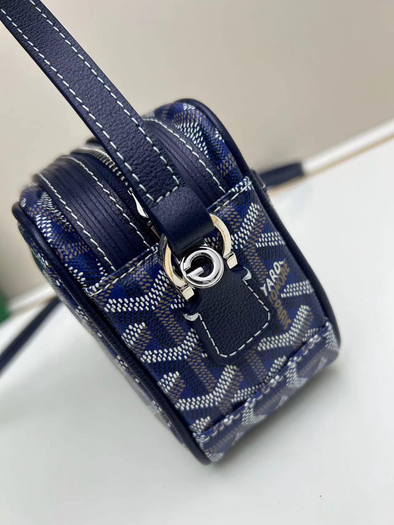Goyard ゴヤール バッグ