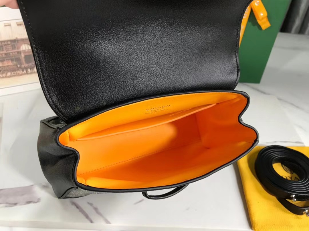 Goyard ゴヤール バッグ