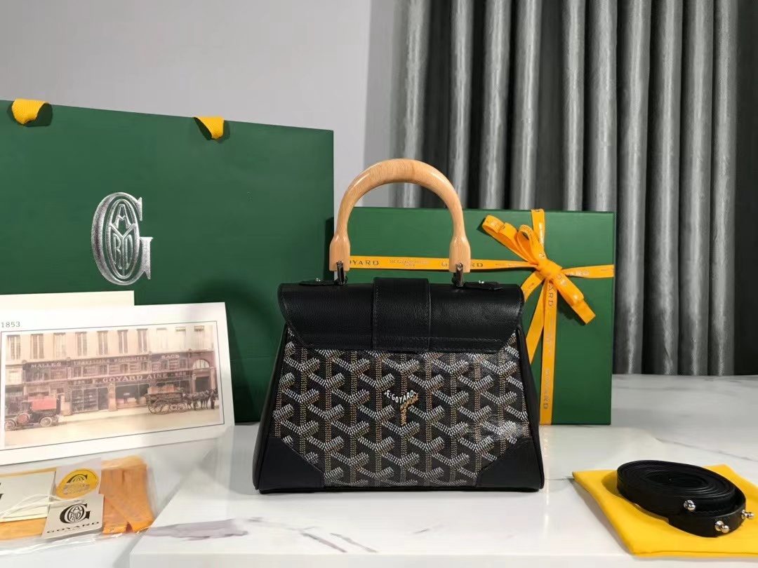 Goyard ゴヤール バッグ