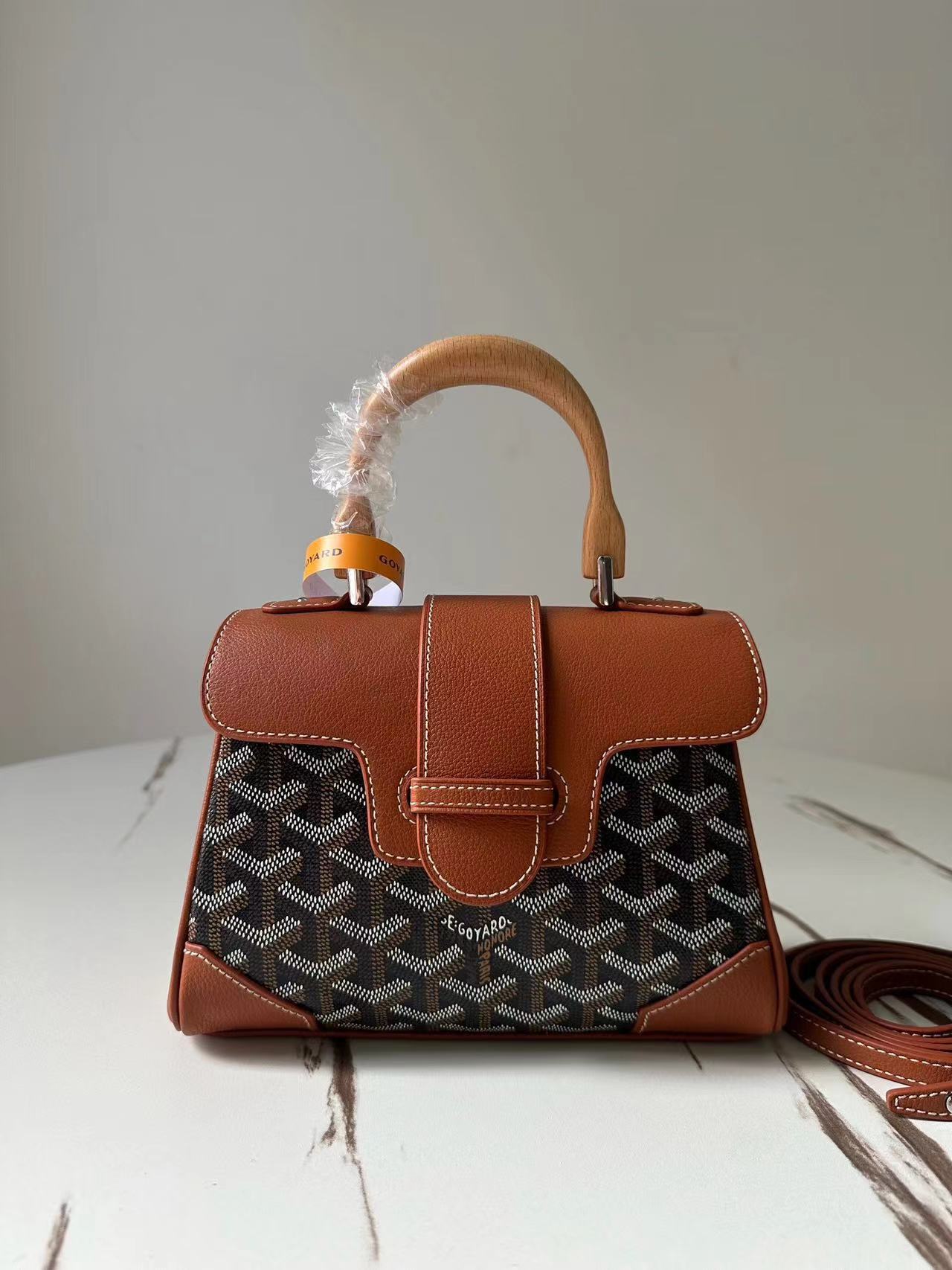 Goyard ゴヤール バッグ