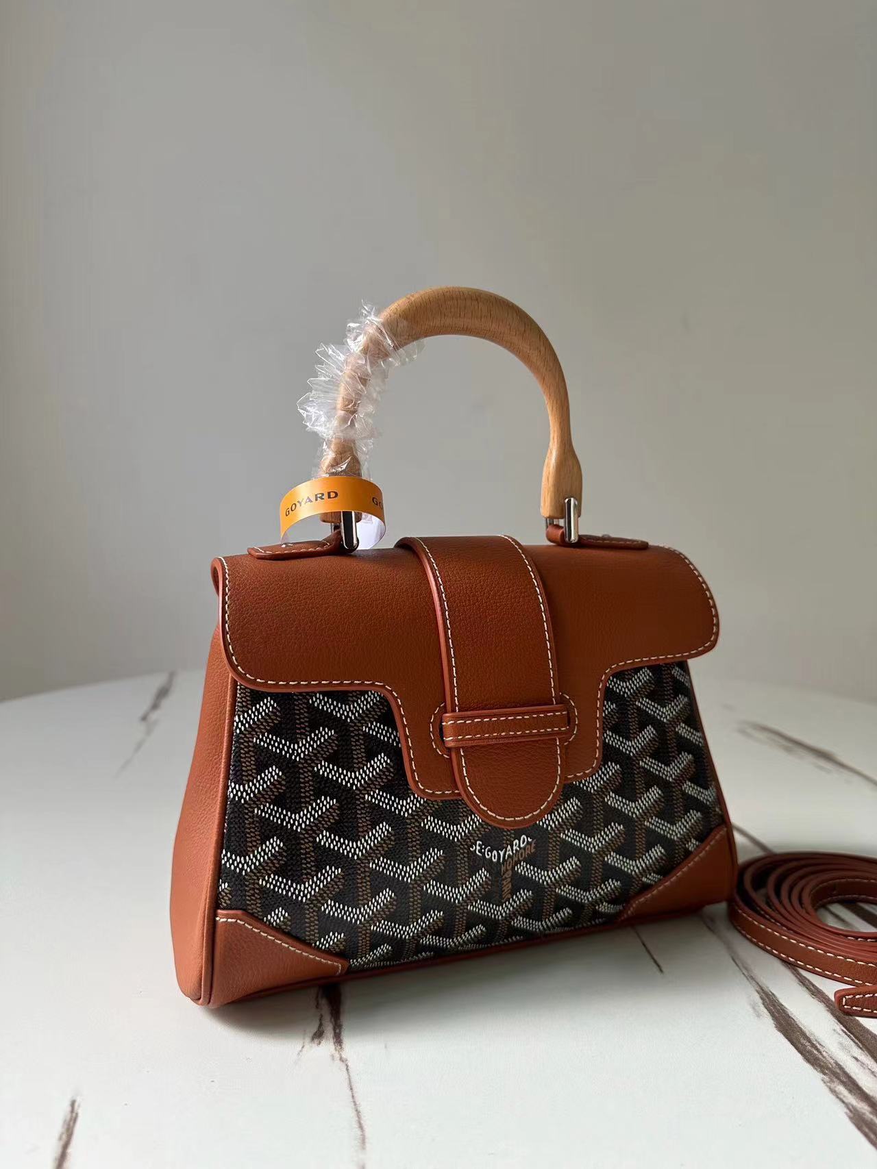 Goyard ゴヤール バッグ