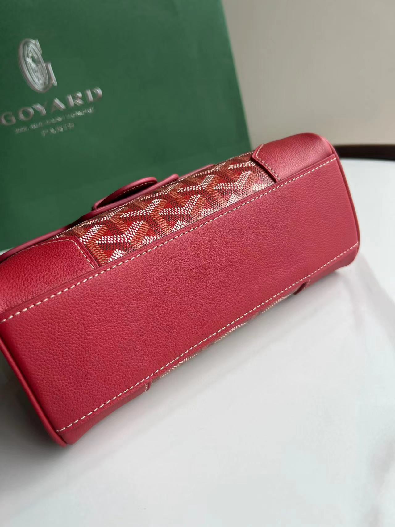 Goyard ゴヤール バッグ