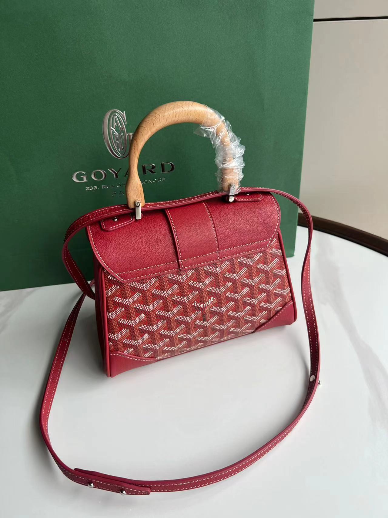 Goyard ゴヤール バッグ