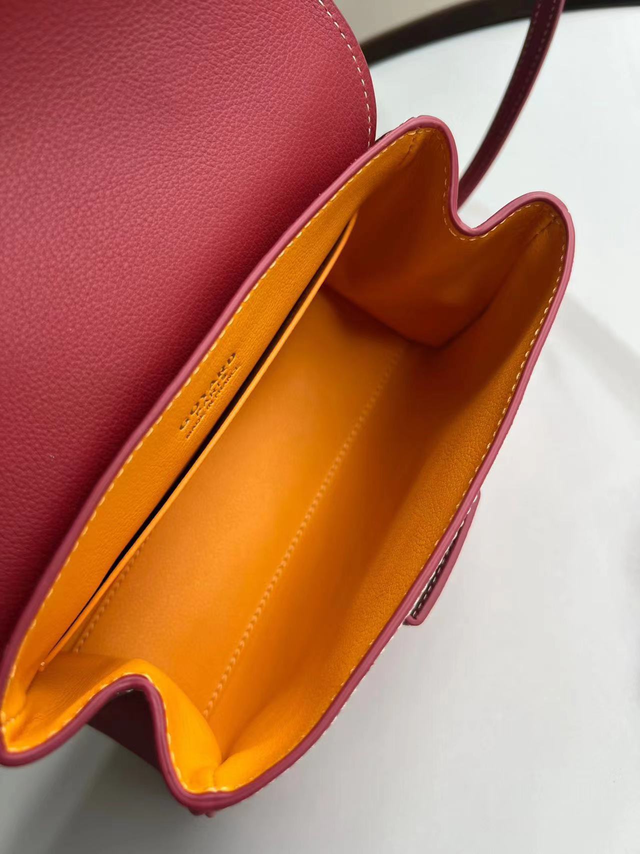 Goyard ゴヤール バッグ