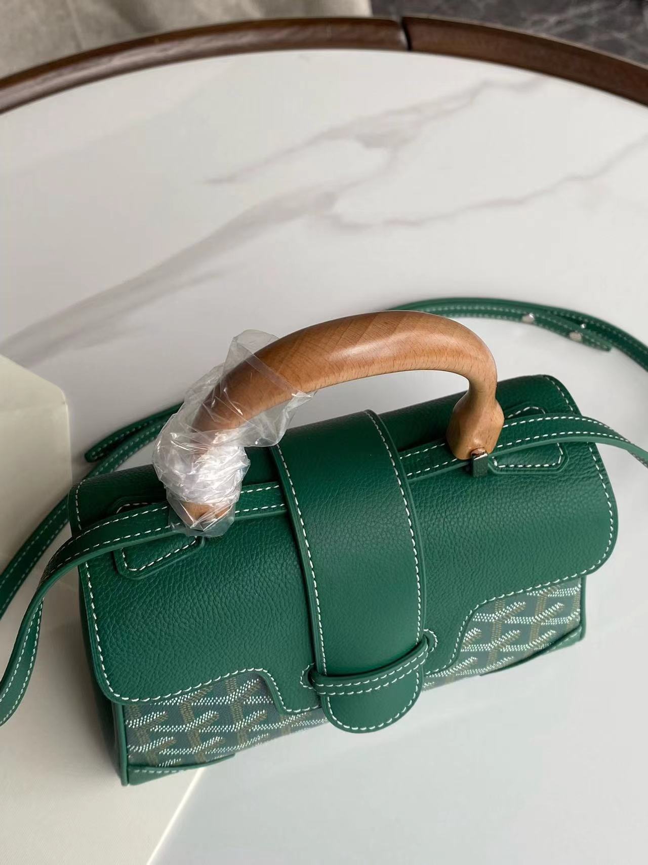 Goyard ゴヤール バッグ