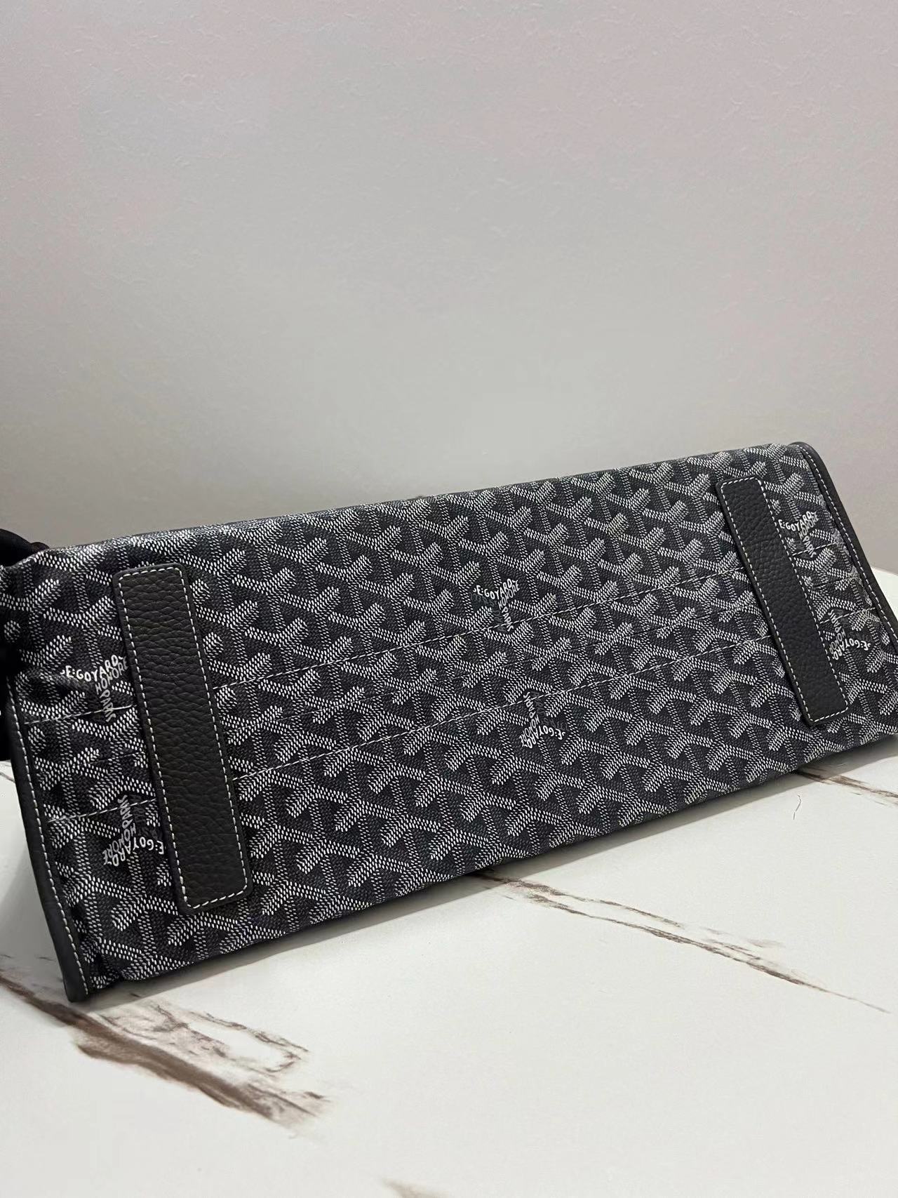 Goyard ゴヤール バッグ