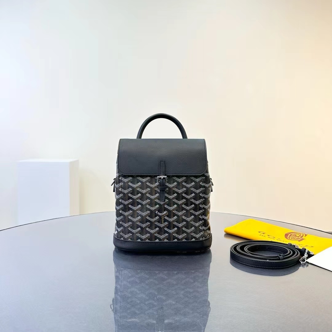 Goyard ゴヤール バッグ