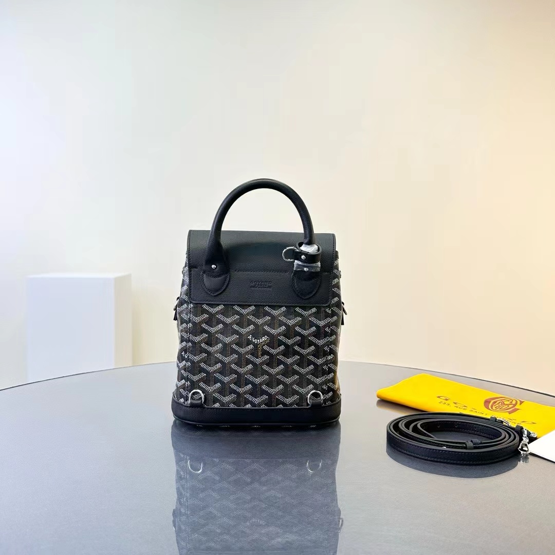 Goyard ゴヤール バッグ