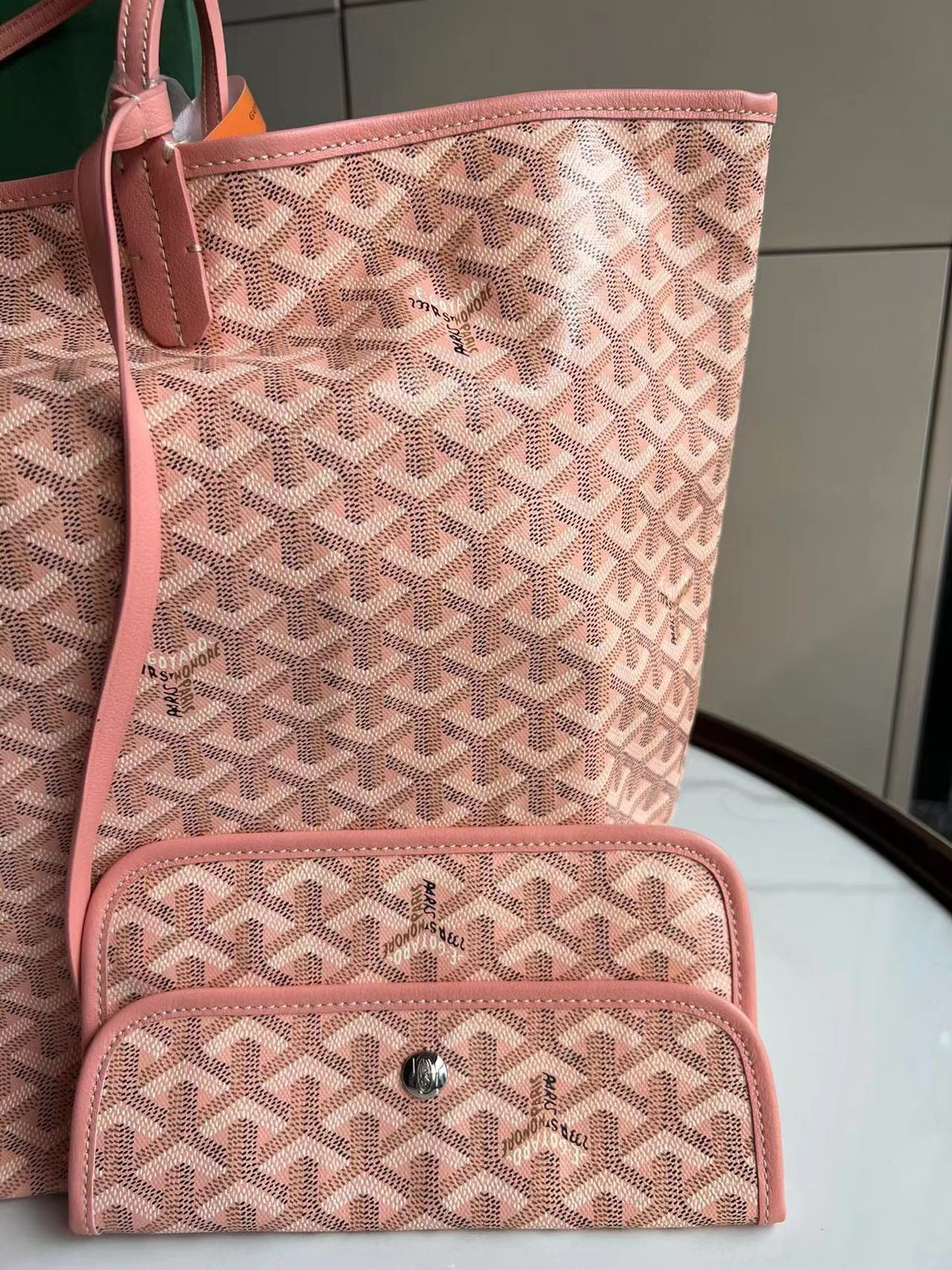 Goyard ゴヤール バッグ