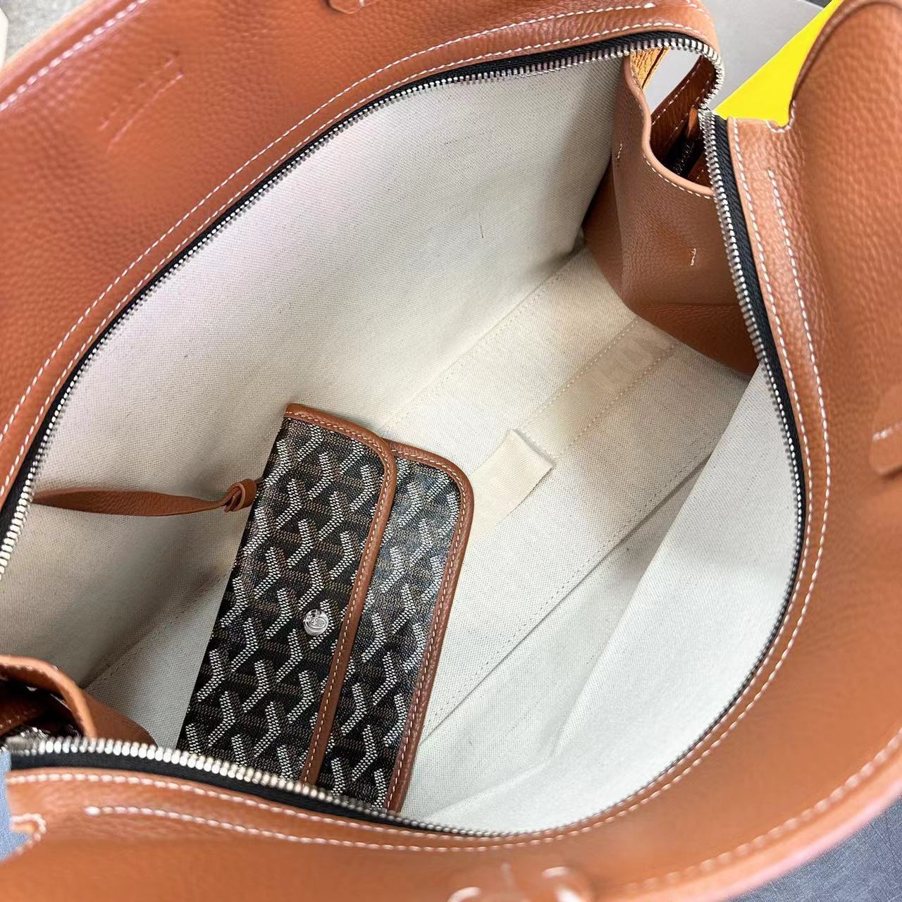 Goyard ゴヤール バッグ