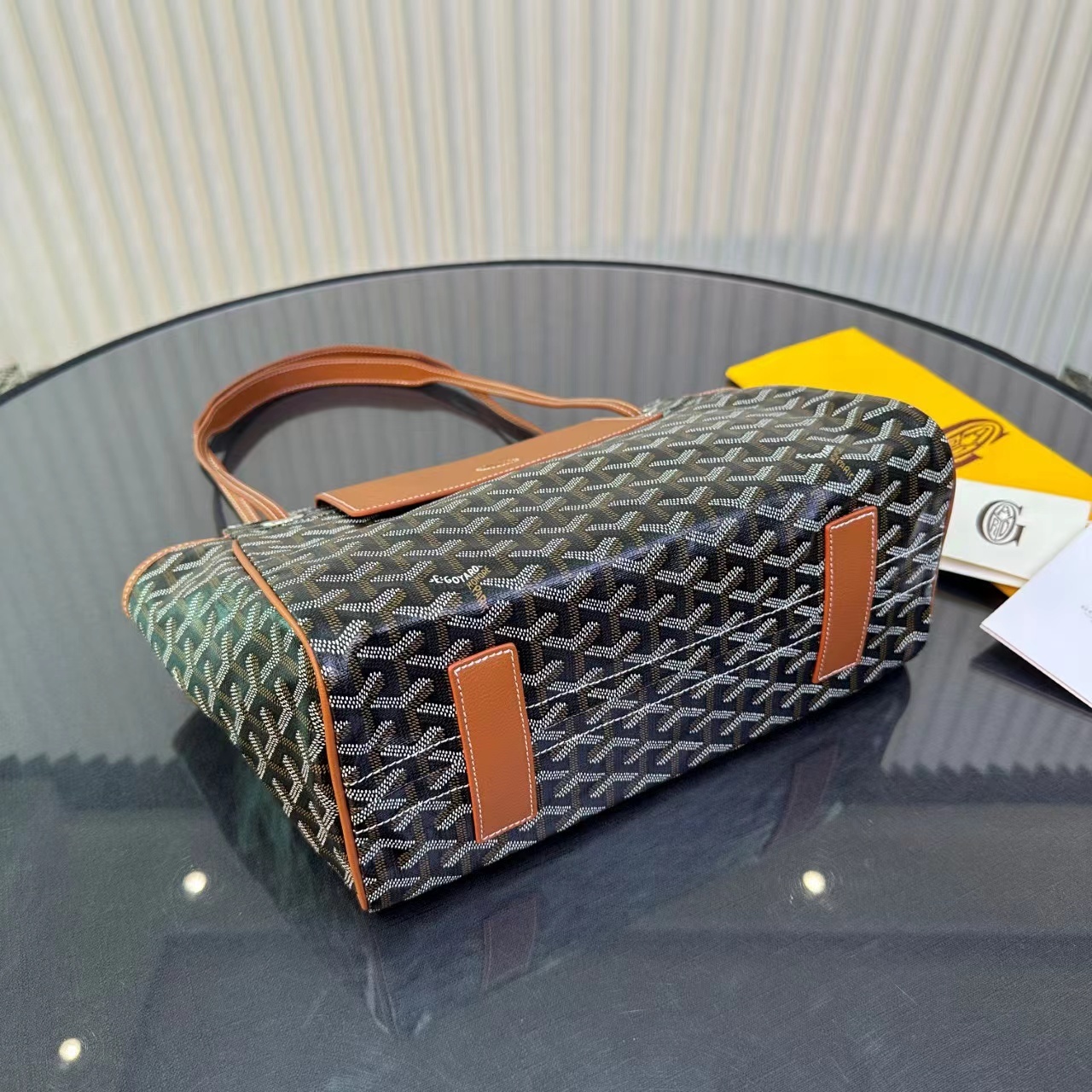 Goyard ゴヤール バッグ
