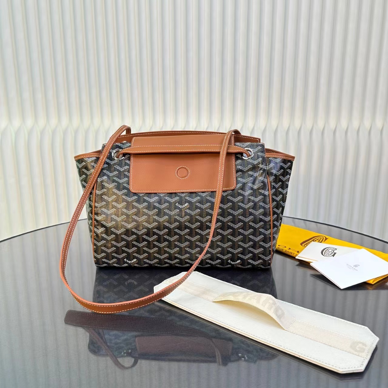 Goyard ゴヤール バッグ