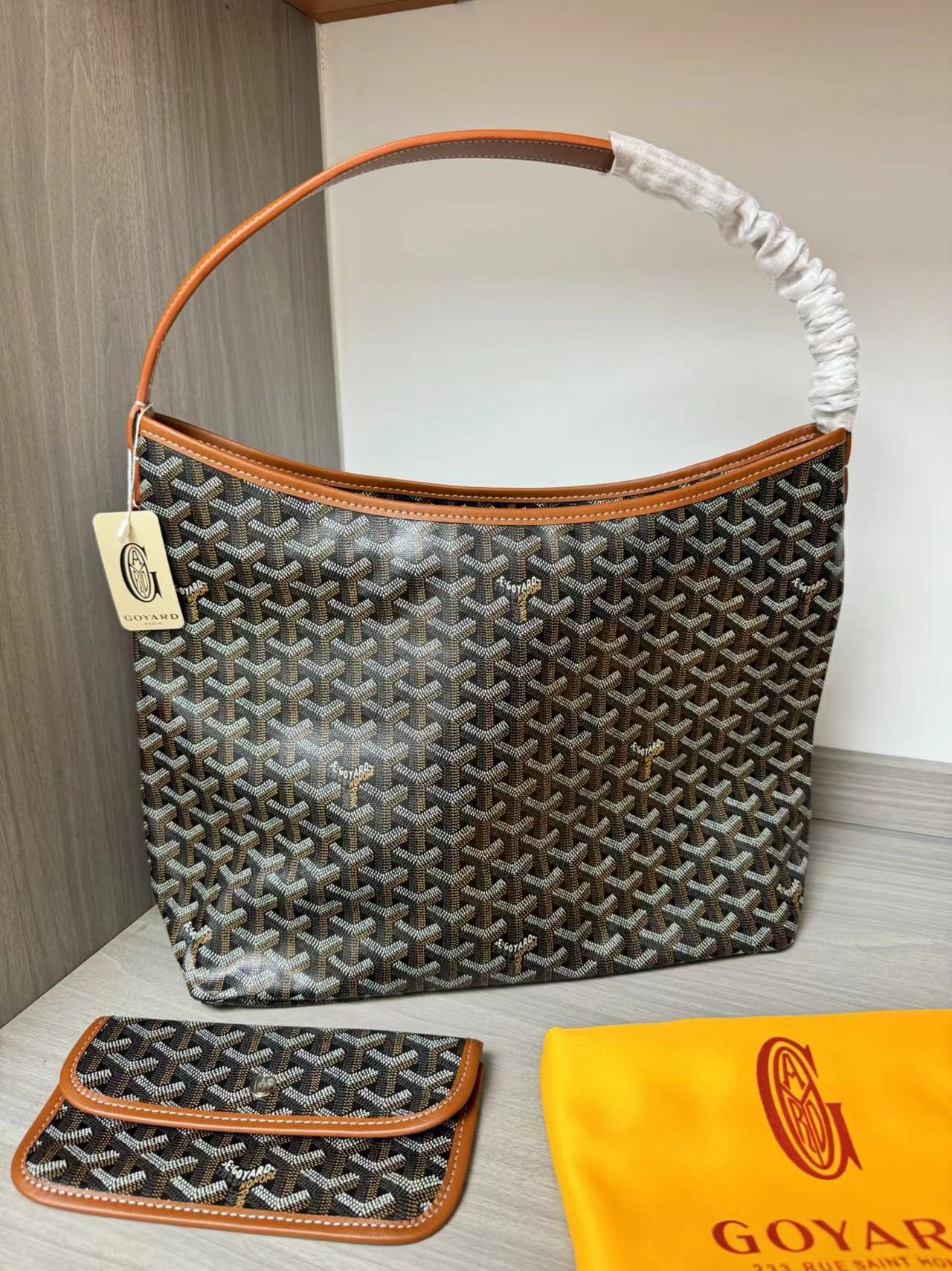 Goyard ゴヤール バッグ