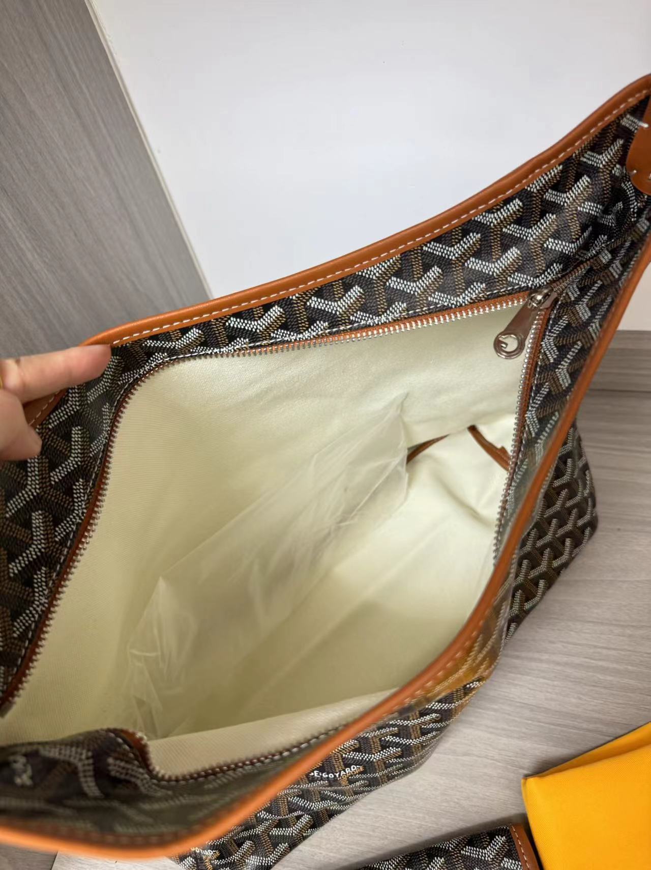 Goyard ゴヤール バッグ