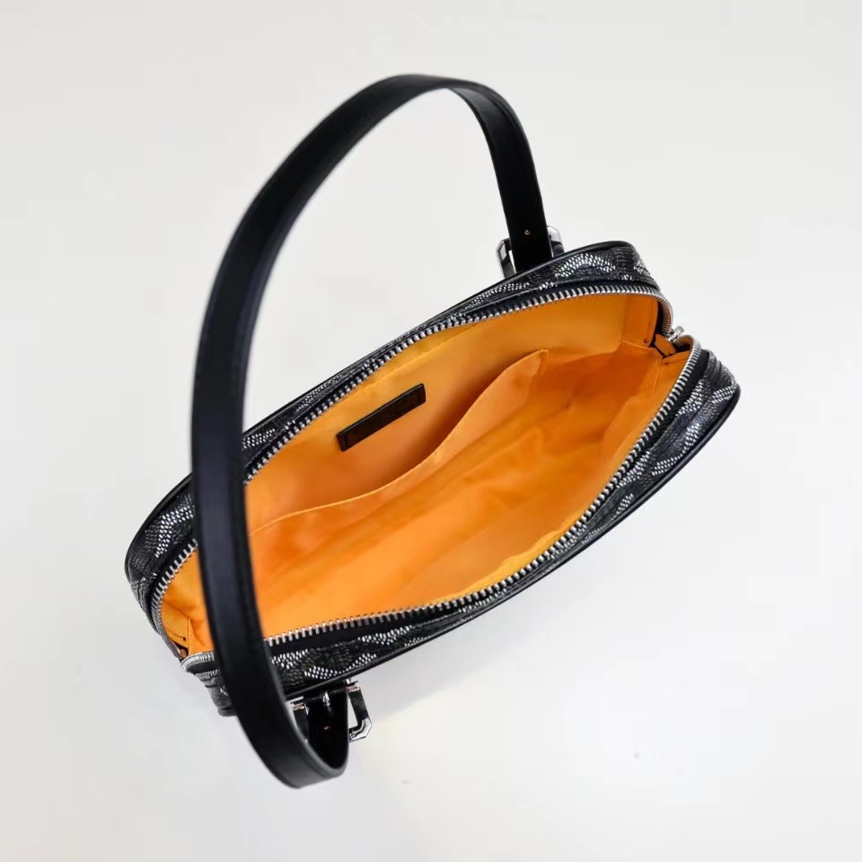 Goyard ゴヤール バッグ