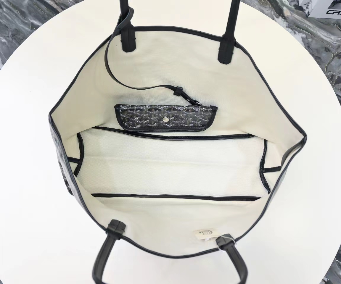 Goyard ゴヤール バッグ