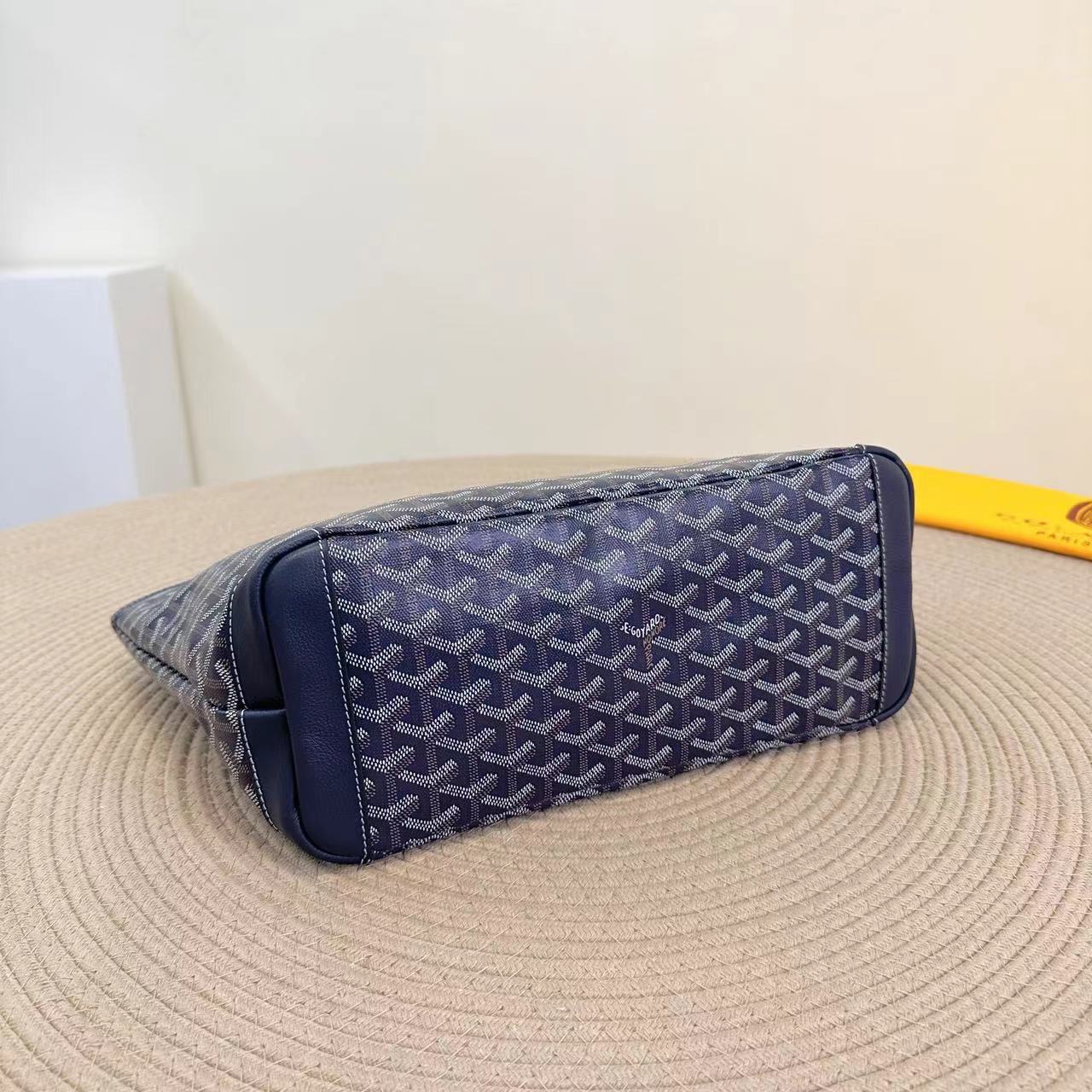 Goyard ゴヤール バッグ
