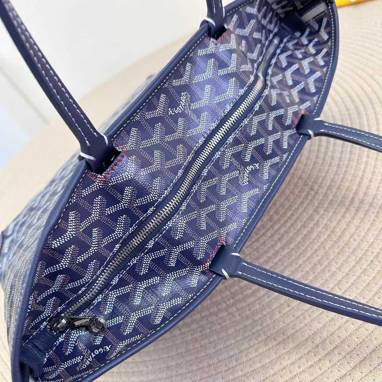 Goyard ゴヤール バッグ