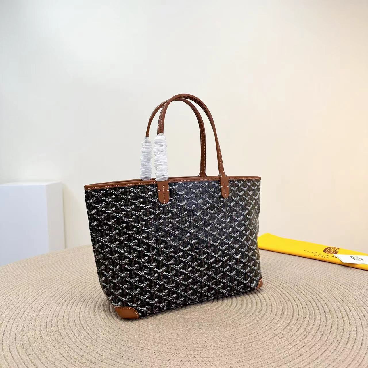Goyard ゴヤール バッグ
