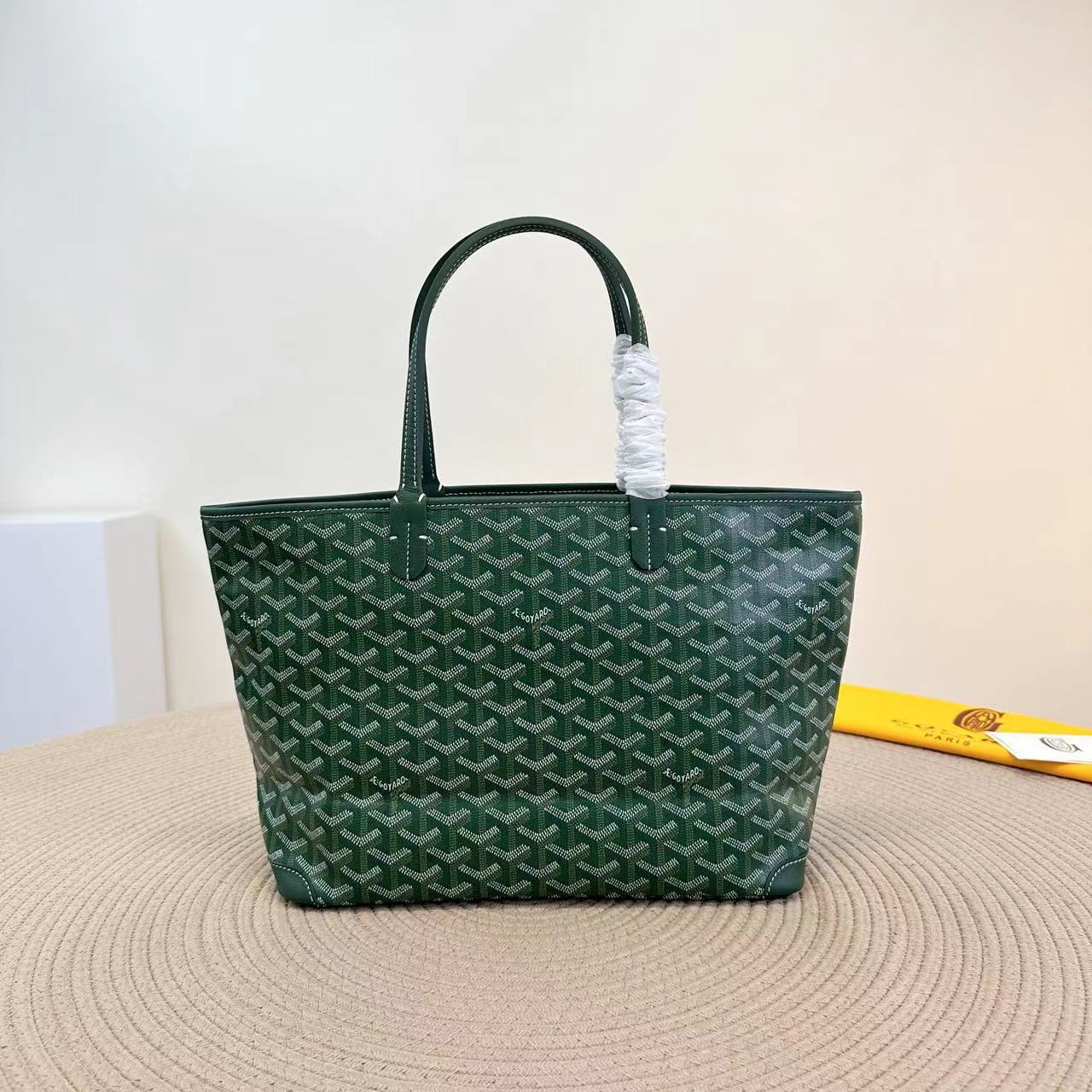 Goyard ゴヤール バッグ