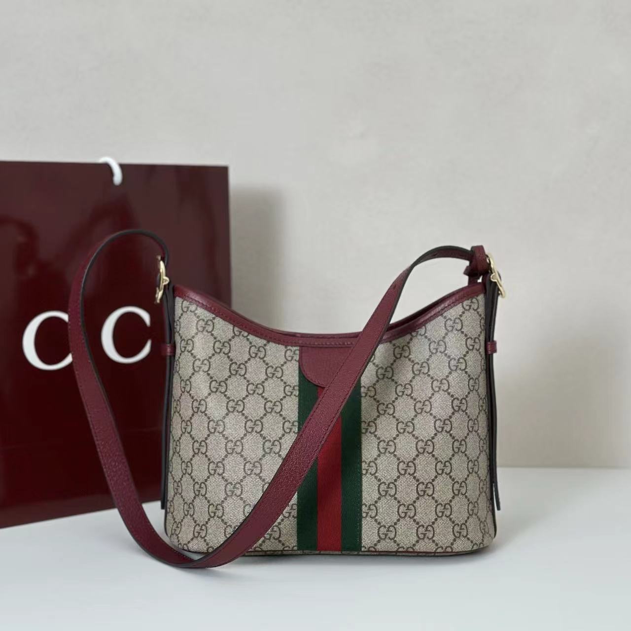 GUCCI グッチ バッグ