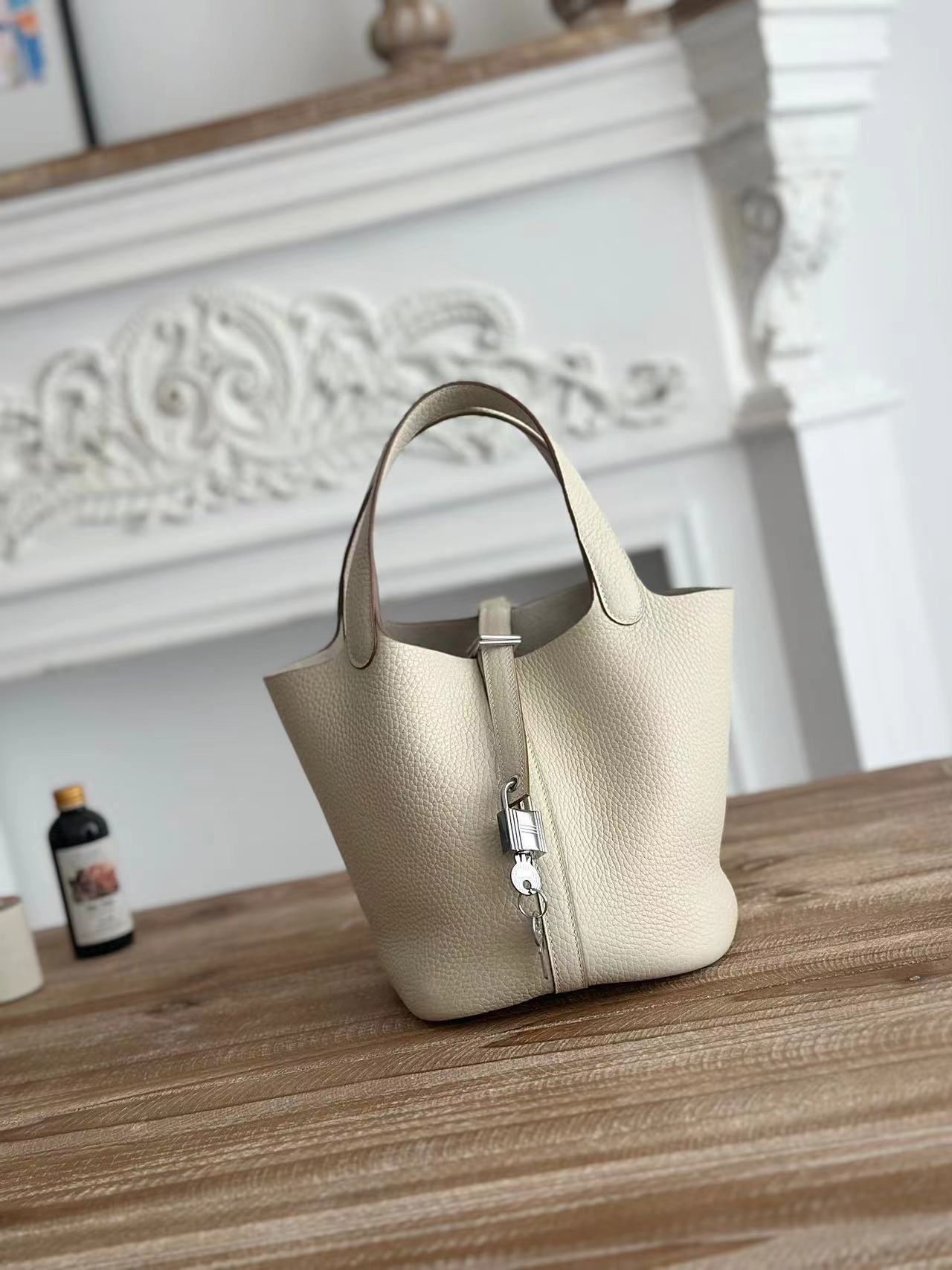 Hermes エルメス バッグ