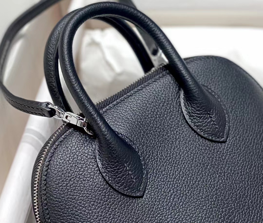 Hermes エルメス バッグ