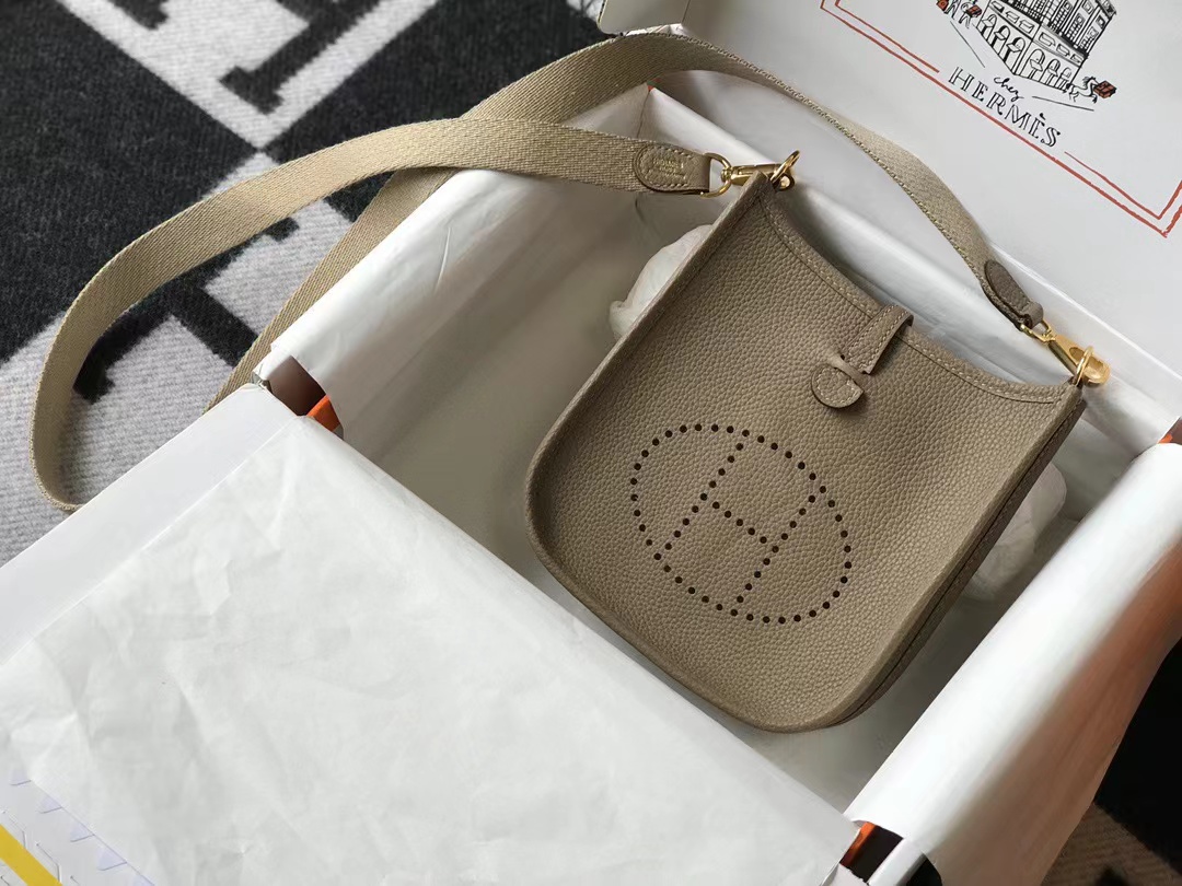 Hermes エルメス バッグ