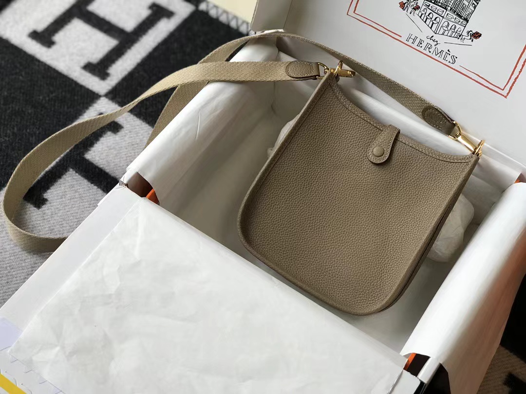 Hermes エルメス バッグ