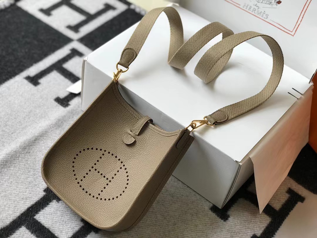 Hermes エルメス バッグ