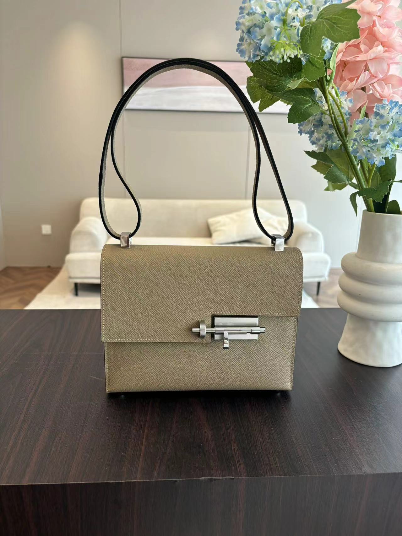 Hermes エルメス バッグ