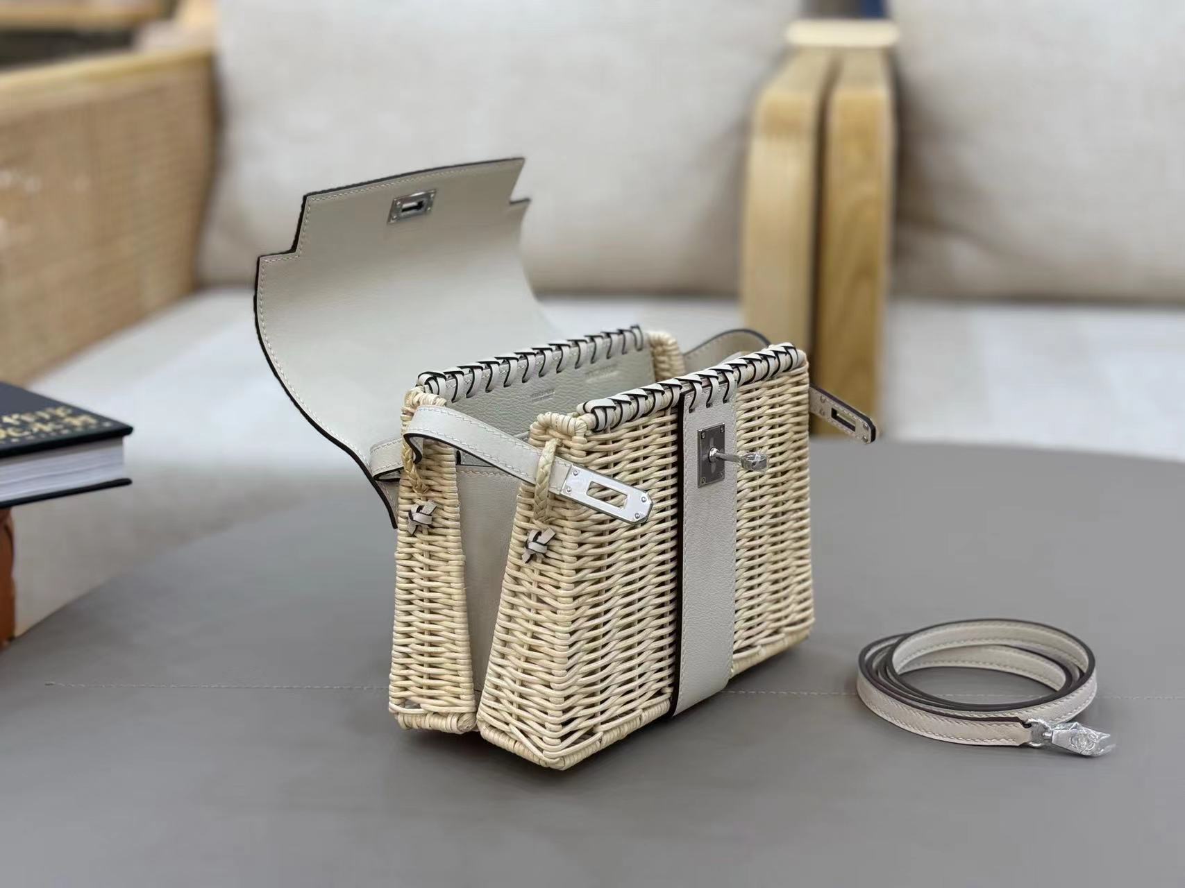 Hermes エルメス バッグ