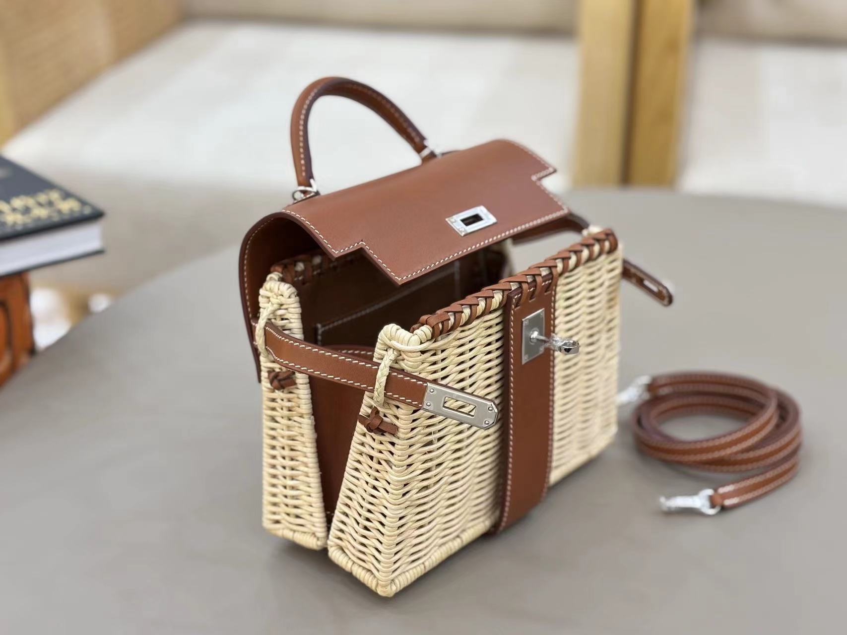 Hermes エルメス バッグ