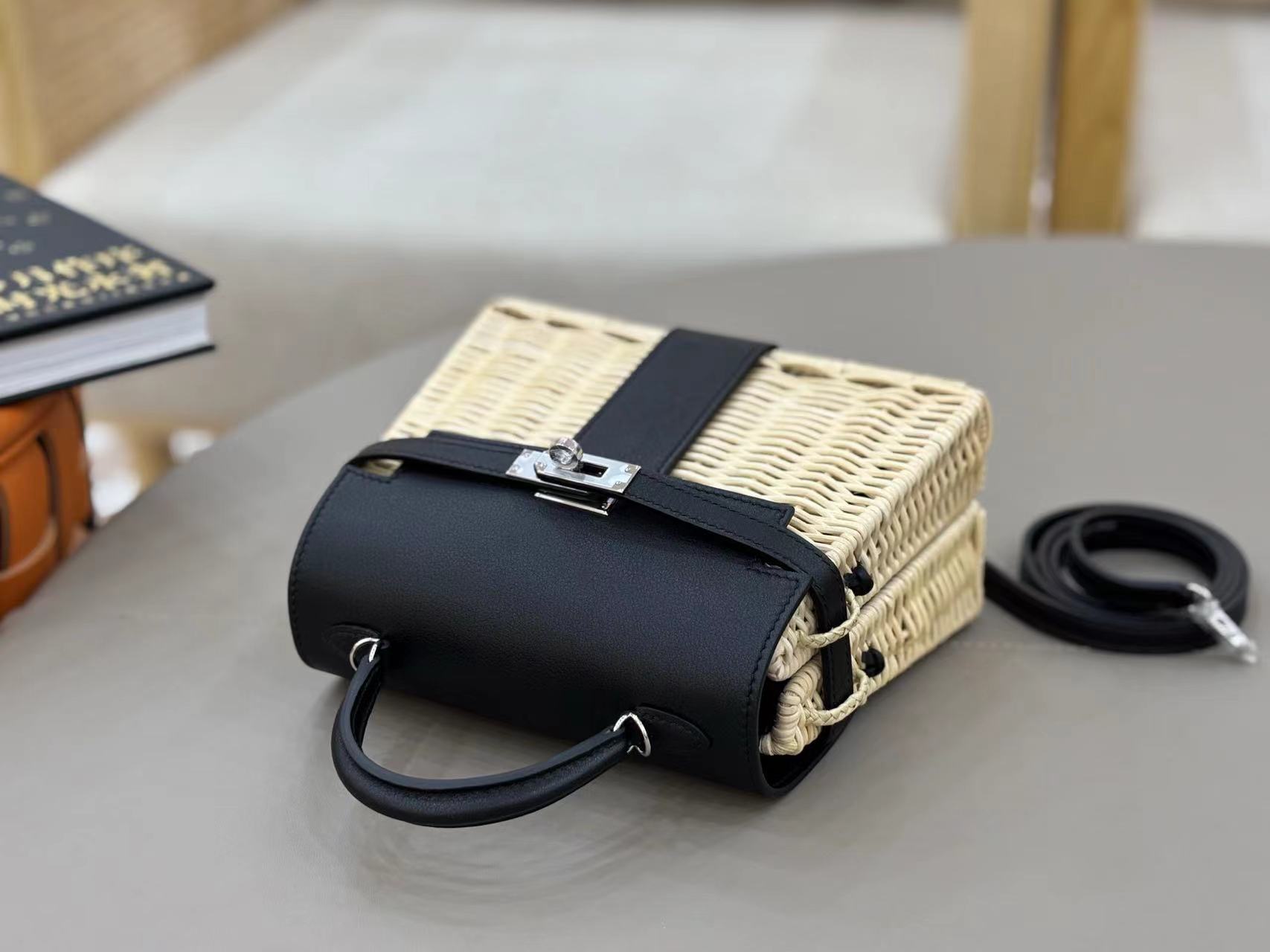 Hermes エルメス バッグ