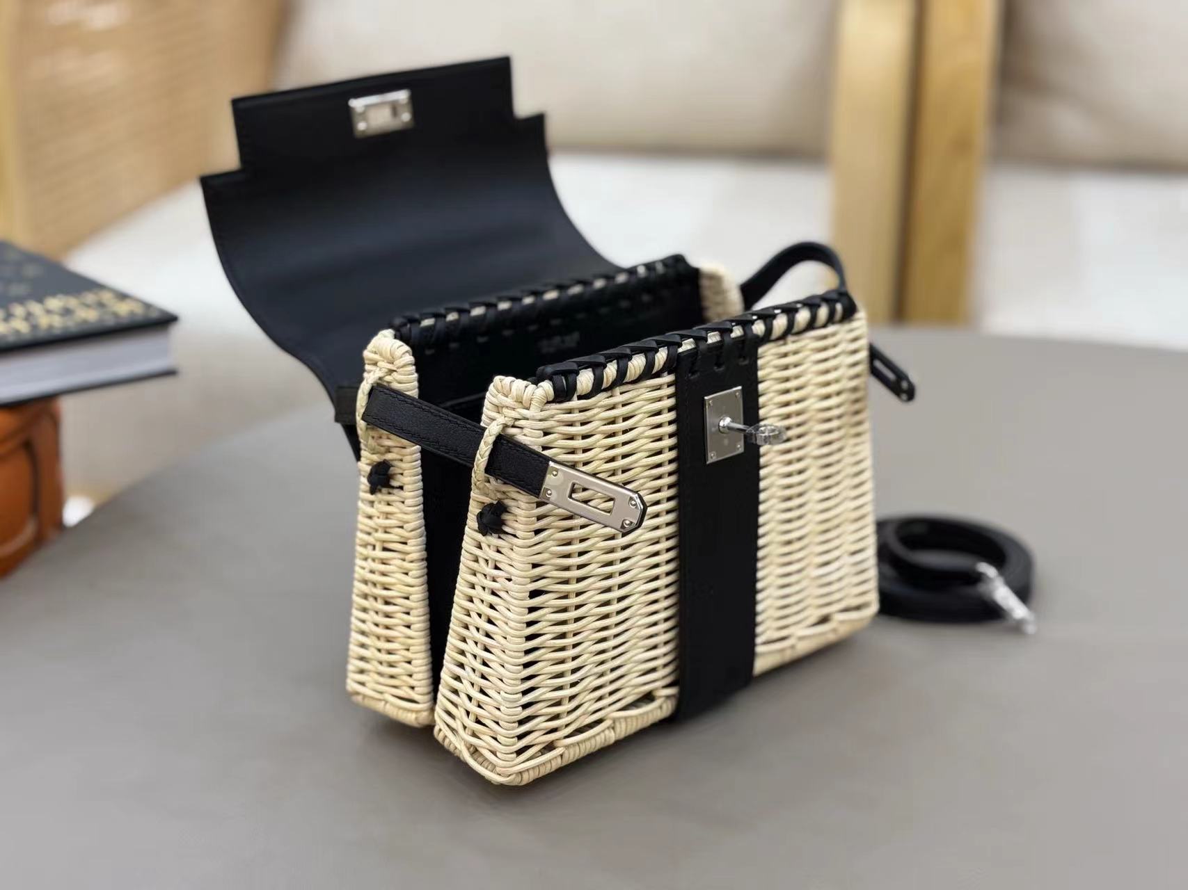 Hermes エルメス バッグ