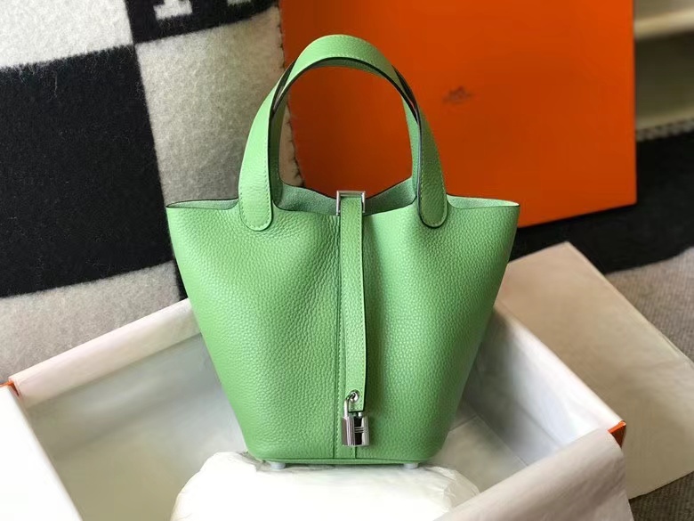 Hermes エルメス バッグ