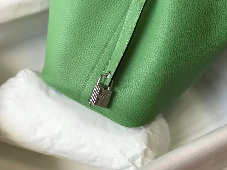 Hermes エルメス バッグ