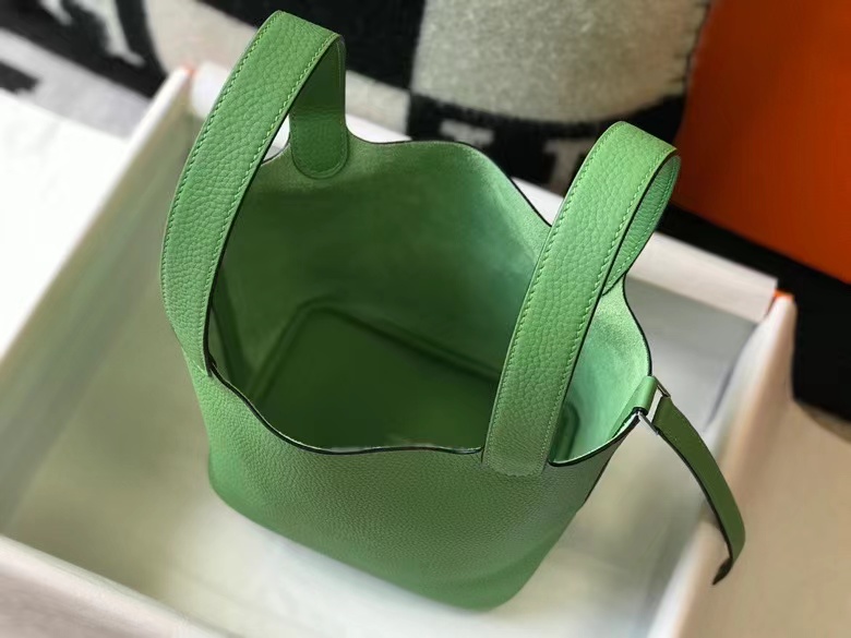 Hermes エルメス バッグ