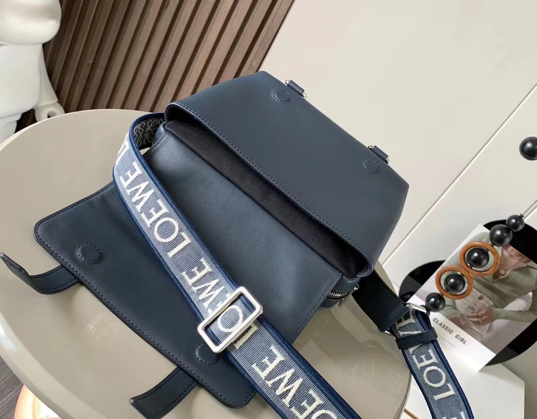 Loewe ロエベ バッグ