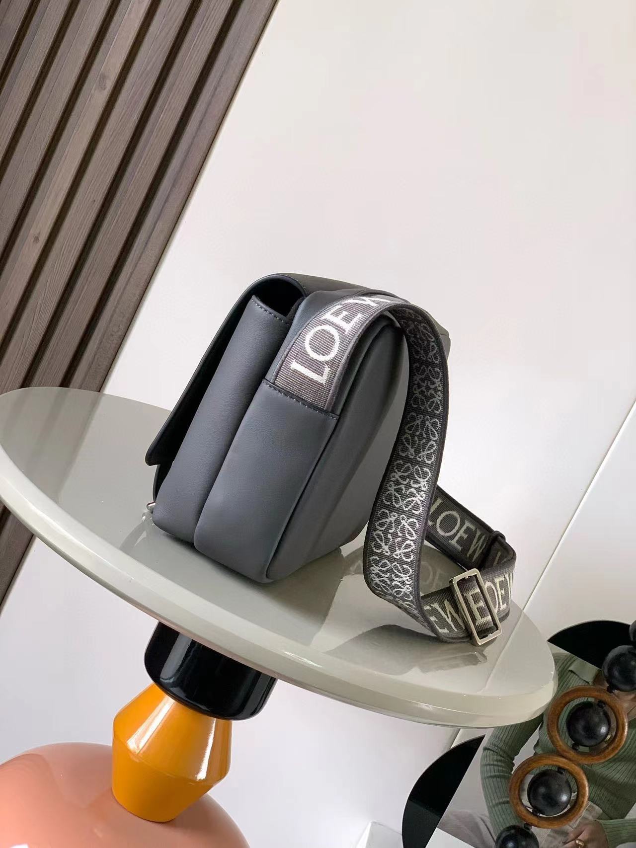 Loewe ロエベ バッグ